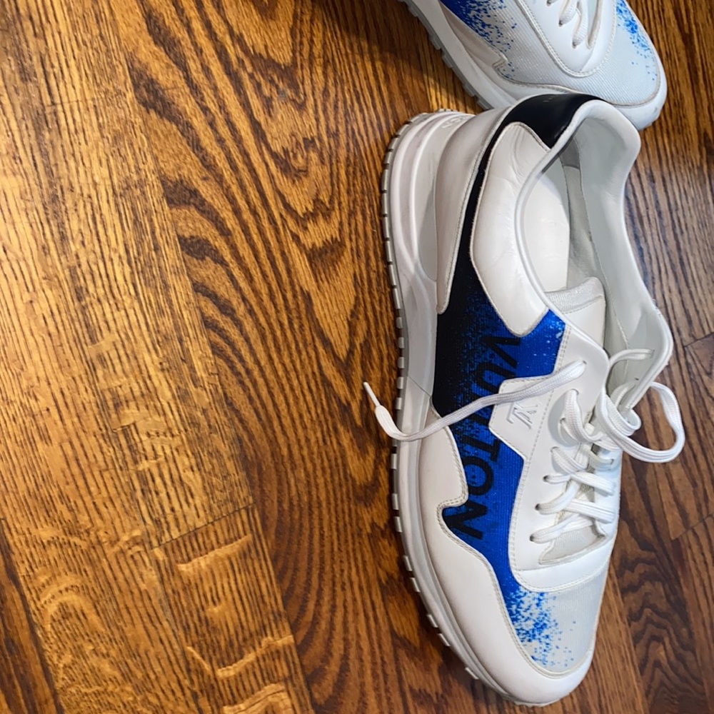 Louis Vuitton white and blue sneakers - Picture 4 of 8